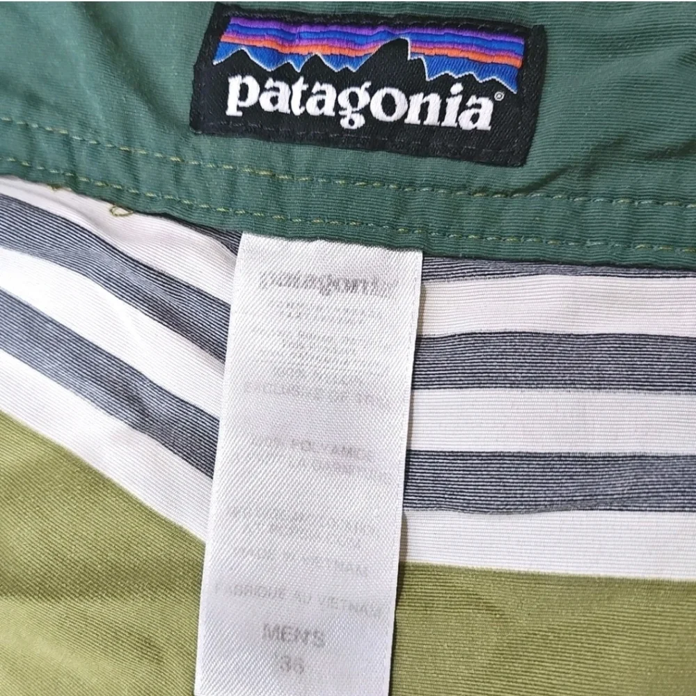 Patagonia Wayfarer Board Shorts Swim Trunks Sz 35/36 Green Colorblock Surfer